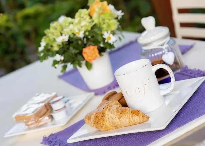 Corte Degli Estensi, Romantica Mansardina Φεράρα