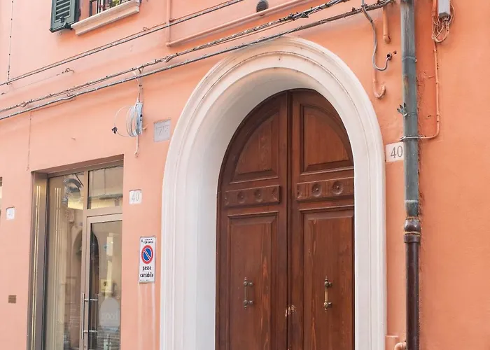 Corte Degli Estensi, Romantica Mansardina Διαμέρισμα Φεράρα